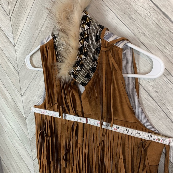 Fringe Suede faux fur & metallic bead collar vest Medium - Picture 9 of 10
